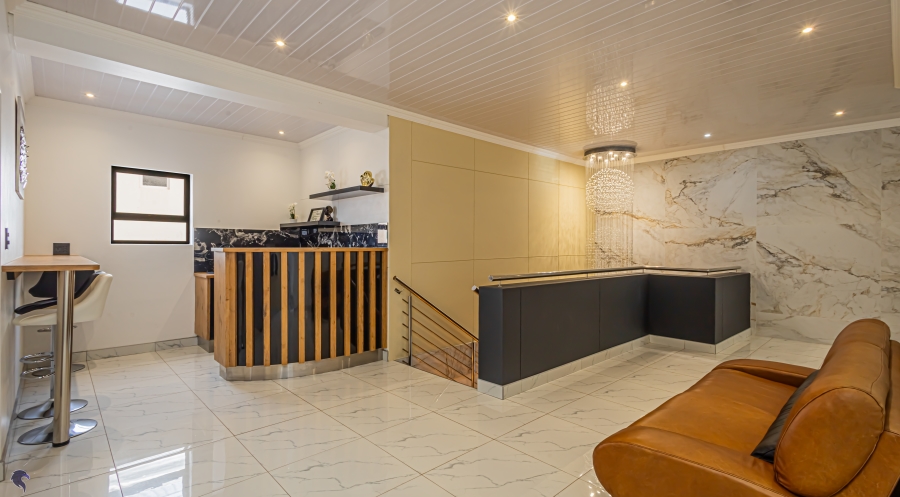 5 Bedroom Property for Sale in Calypso Beach Western Cape